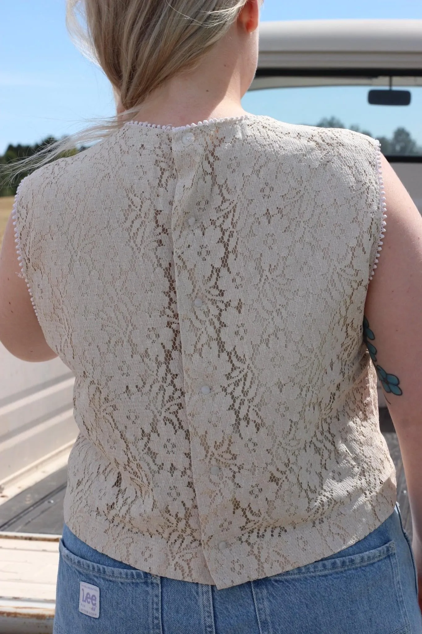 1950s Vintage Sand Lace Top/Made in Denmark/Size L