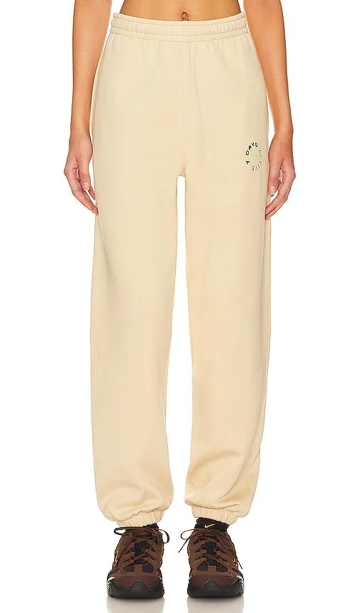 7 Days Active Sweatpants in Beige