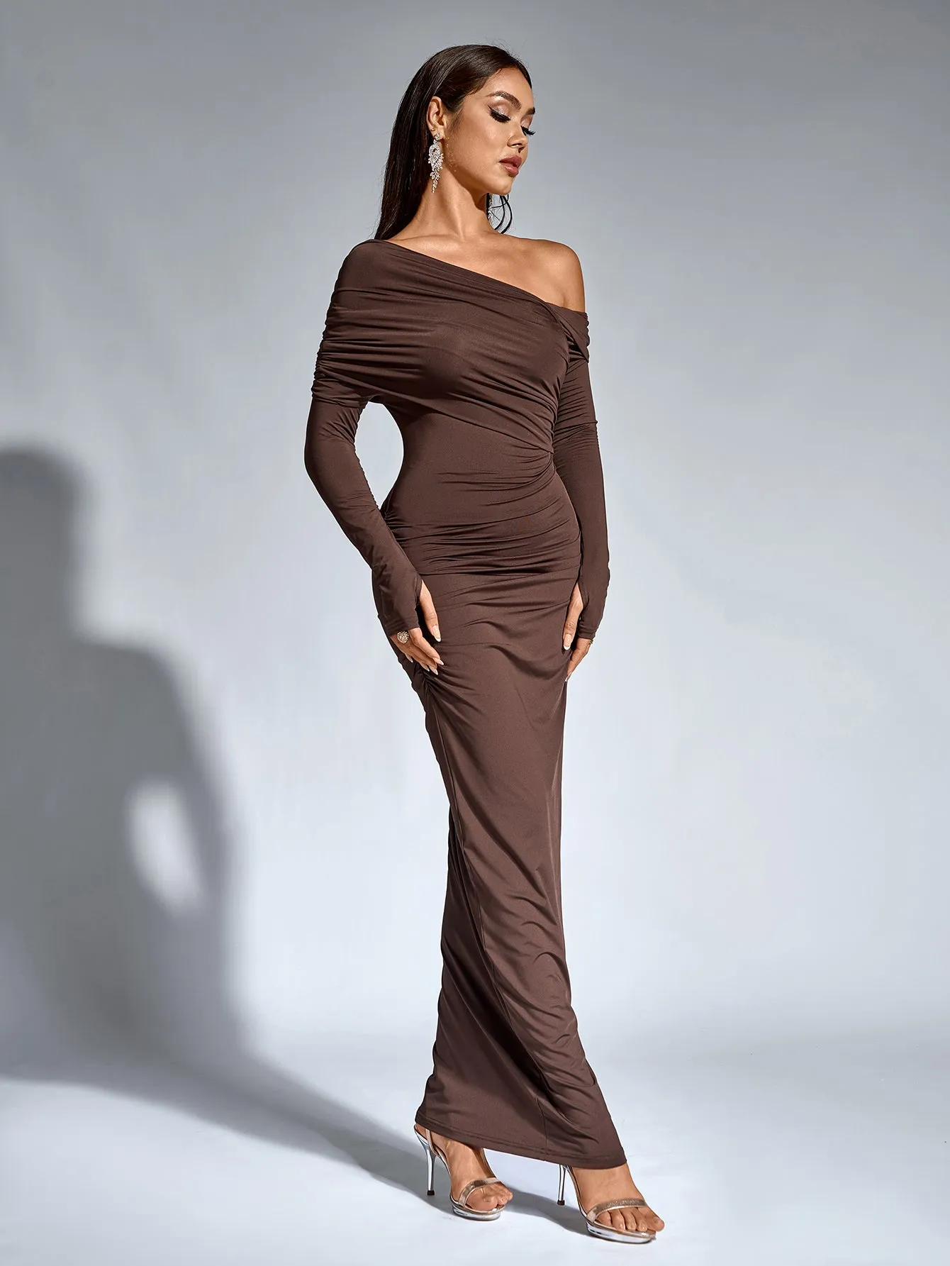 Asymmetrical Shoulder Ruched Backless Bodycon Dress