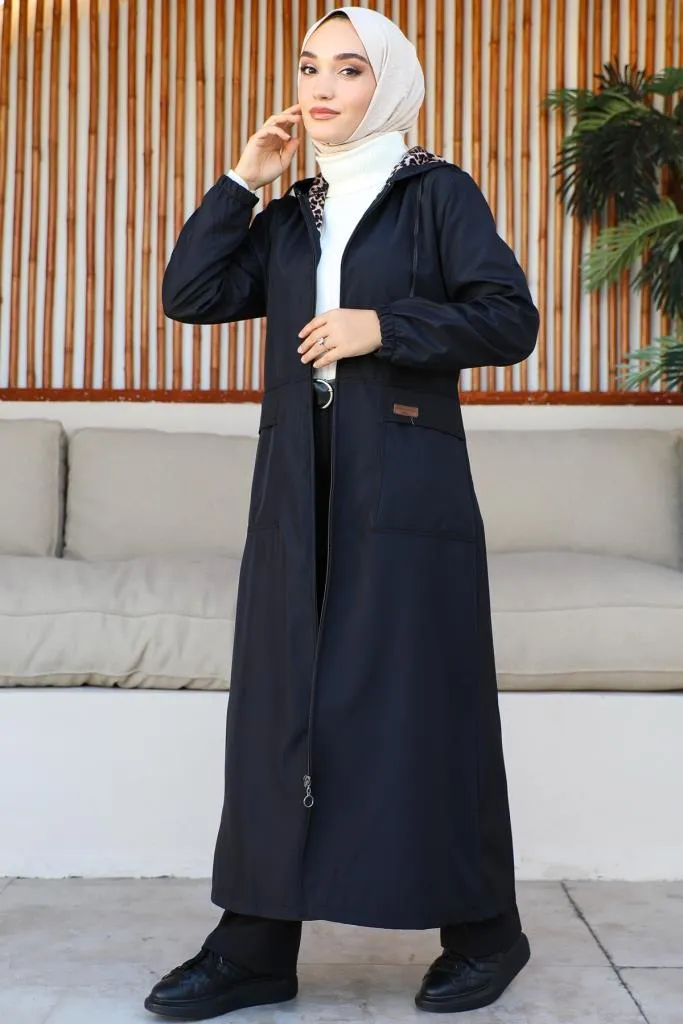 BNG Women  Seasonal Pocketed Cape-Trench Coat Black - Clermont