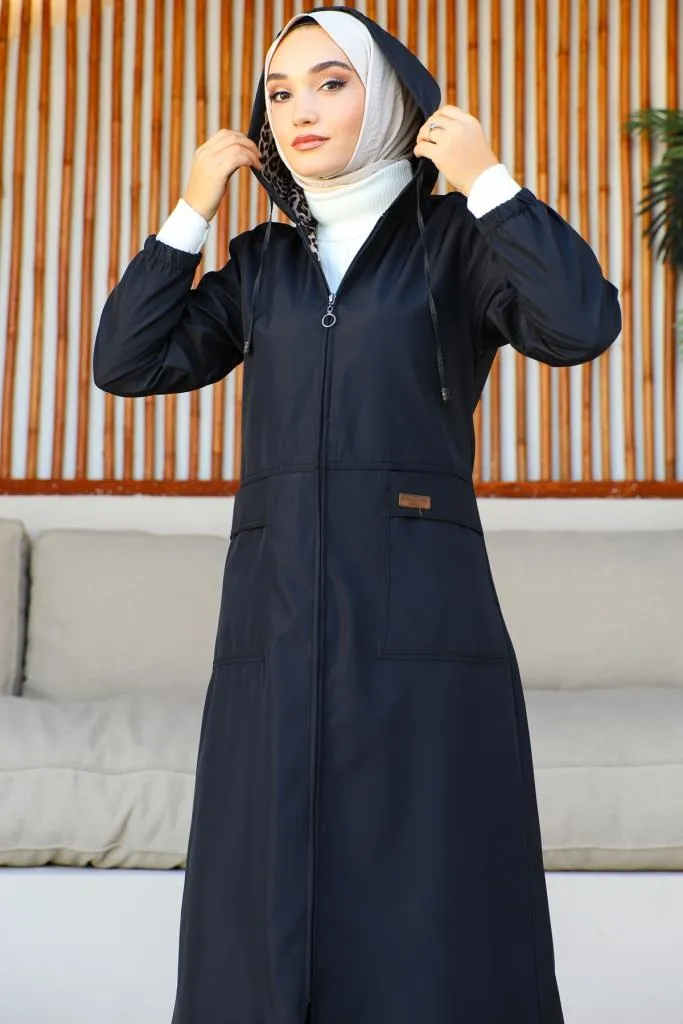 BNG Women  Seasonal Pocketed Cape-Trench Coat Black - Clermont