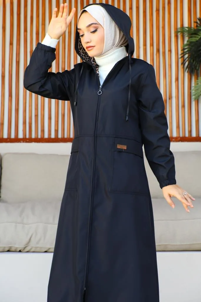 BNG Women  Seasonal Pocketed Cape-Trench Coat Black - Clermont