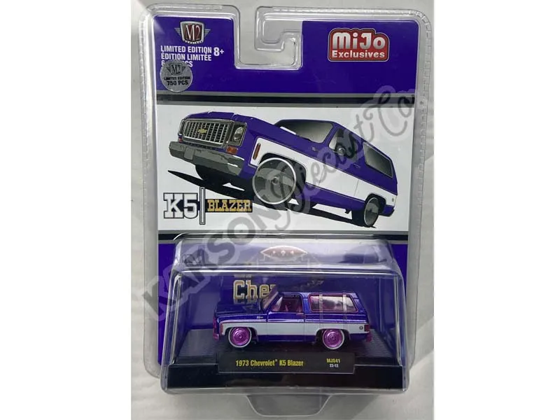 CHASE 1973 Chevrolet K5 Blazer Custom - Violet White (MiJo Exclusives) Diecast 1:64 Scale Model - M2 Machines 31500-MJS41
