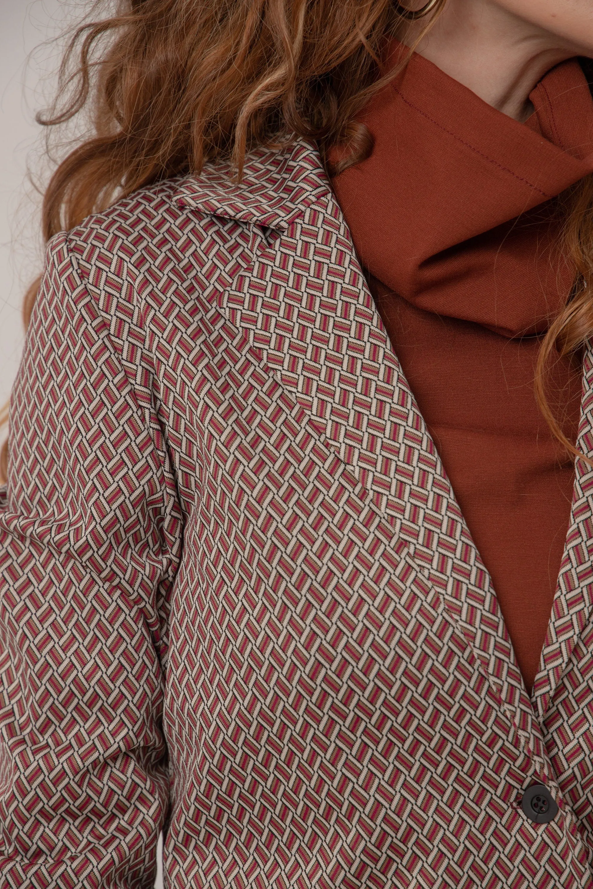 Classic elegant blazer - RIYA
