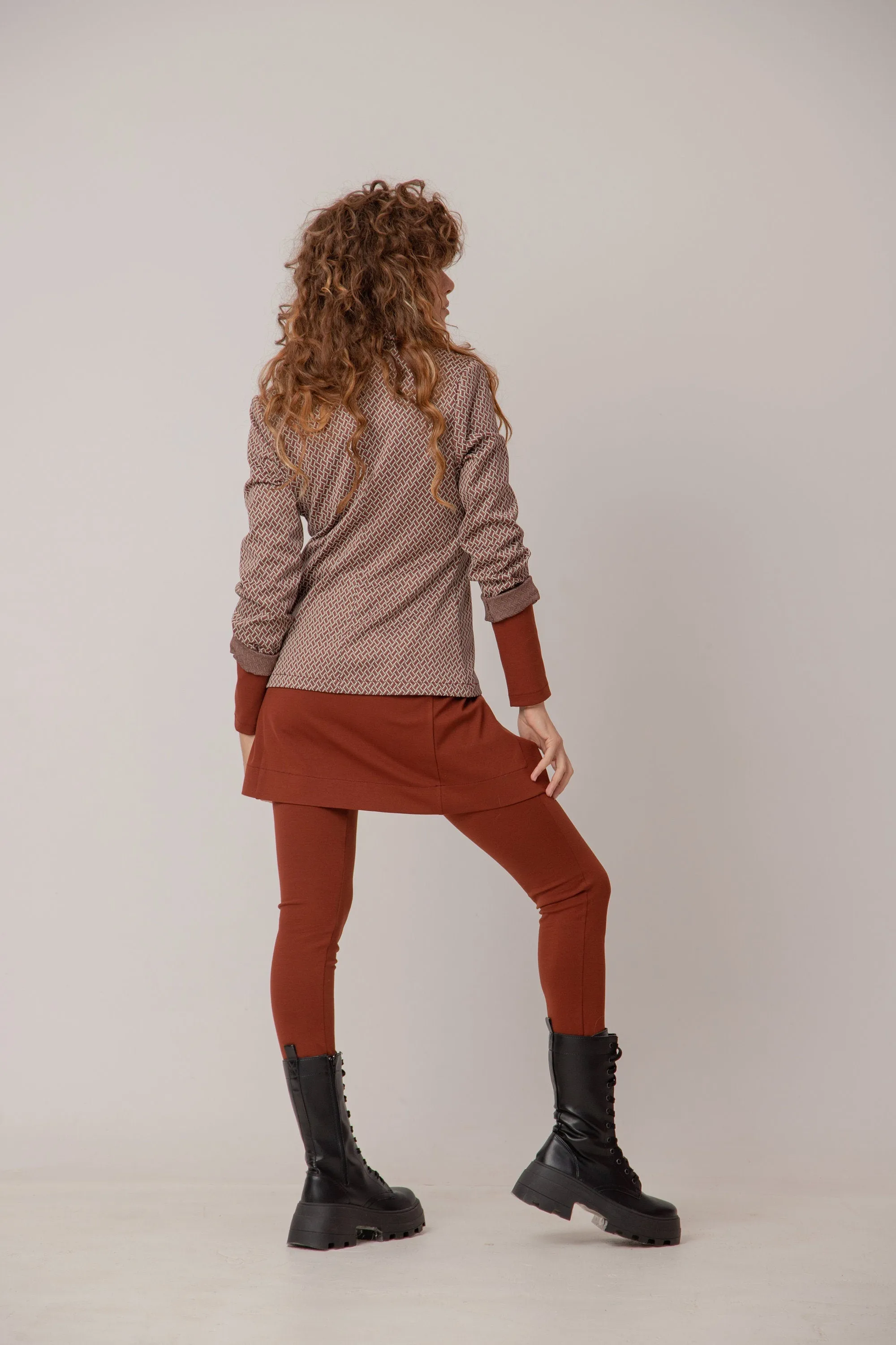 Classic elegant blazer - RIYA