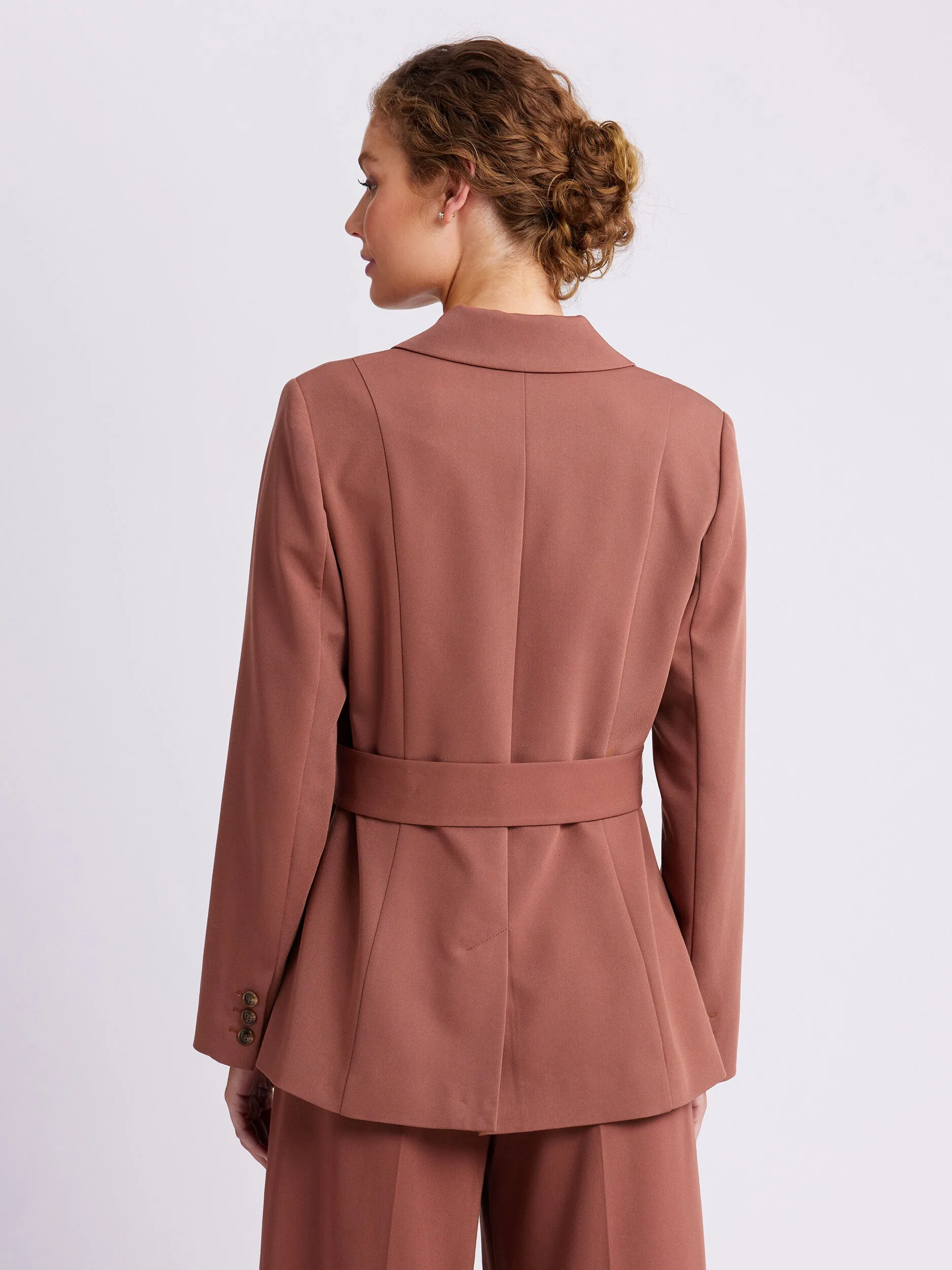 Courtney Blazer