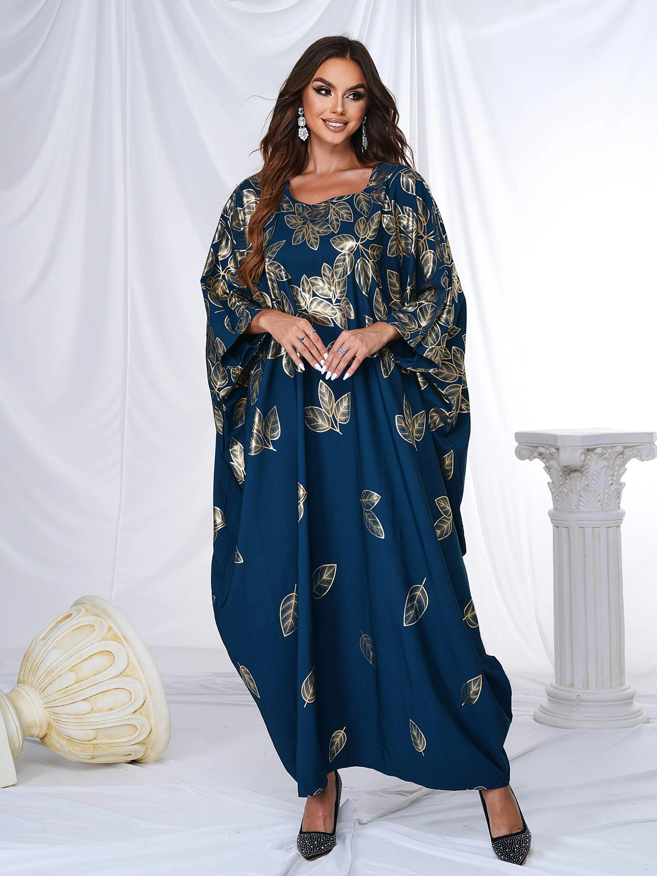 Crew Neck Cocoon Leaf Gilded Dress ME00204