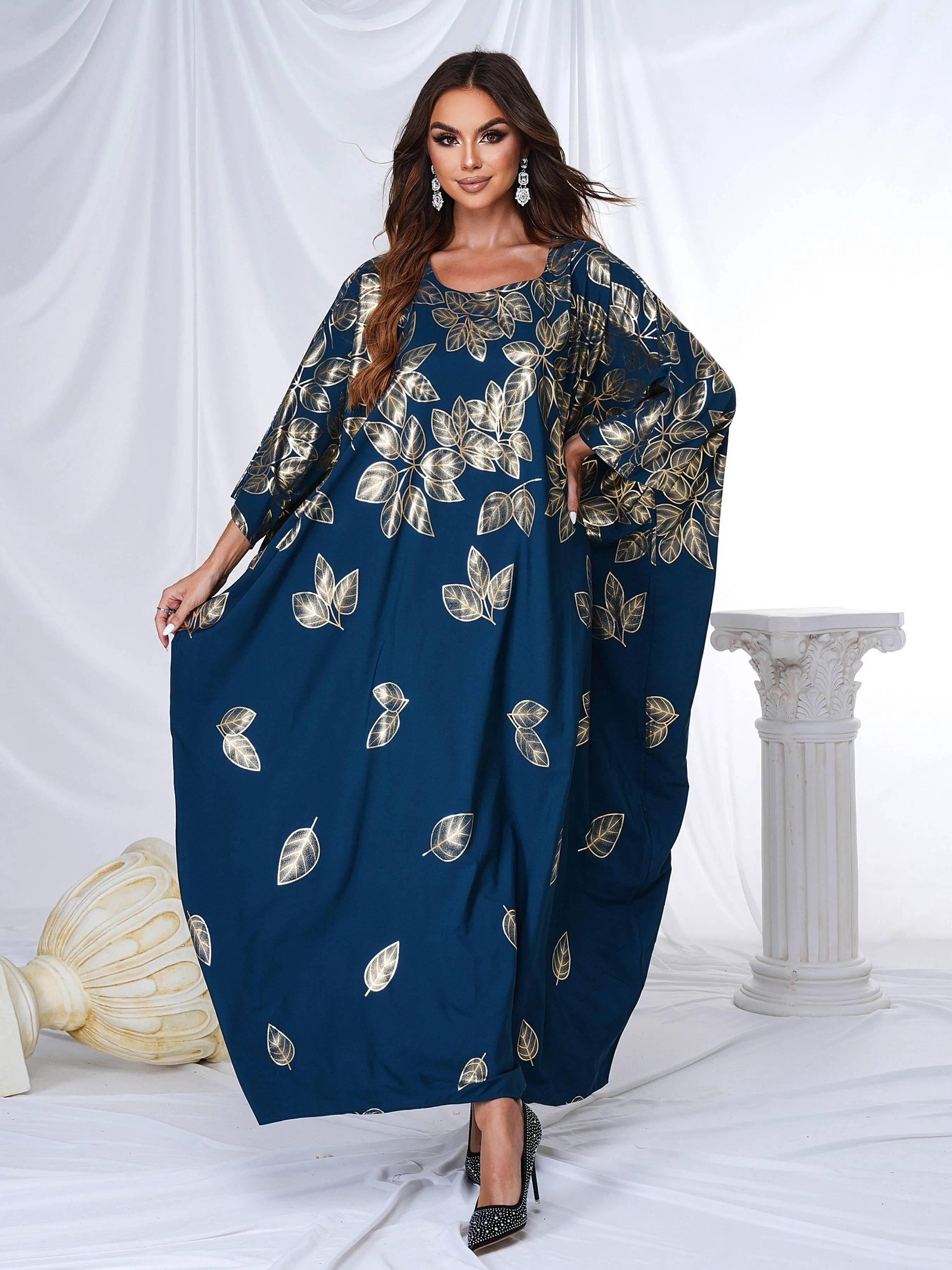 Crew Neck Cocoon Leaf Gilded Dress ME00204