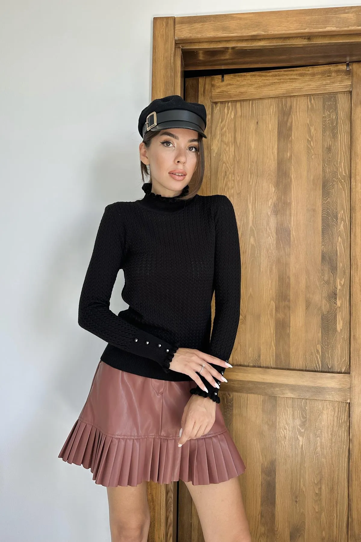 ELS Turtleneck and Cable Knit Sweater - Black - Guadalupe