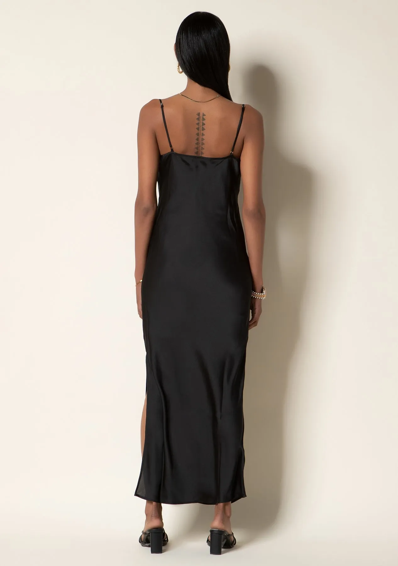Evette Dress