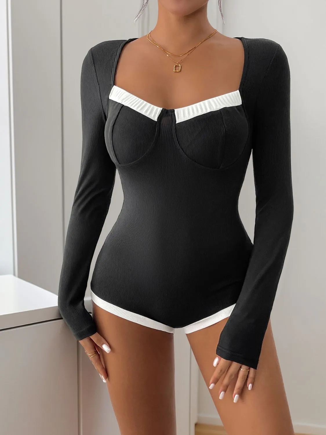 Perfee Ribbed Long Sleeve Bodysuit