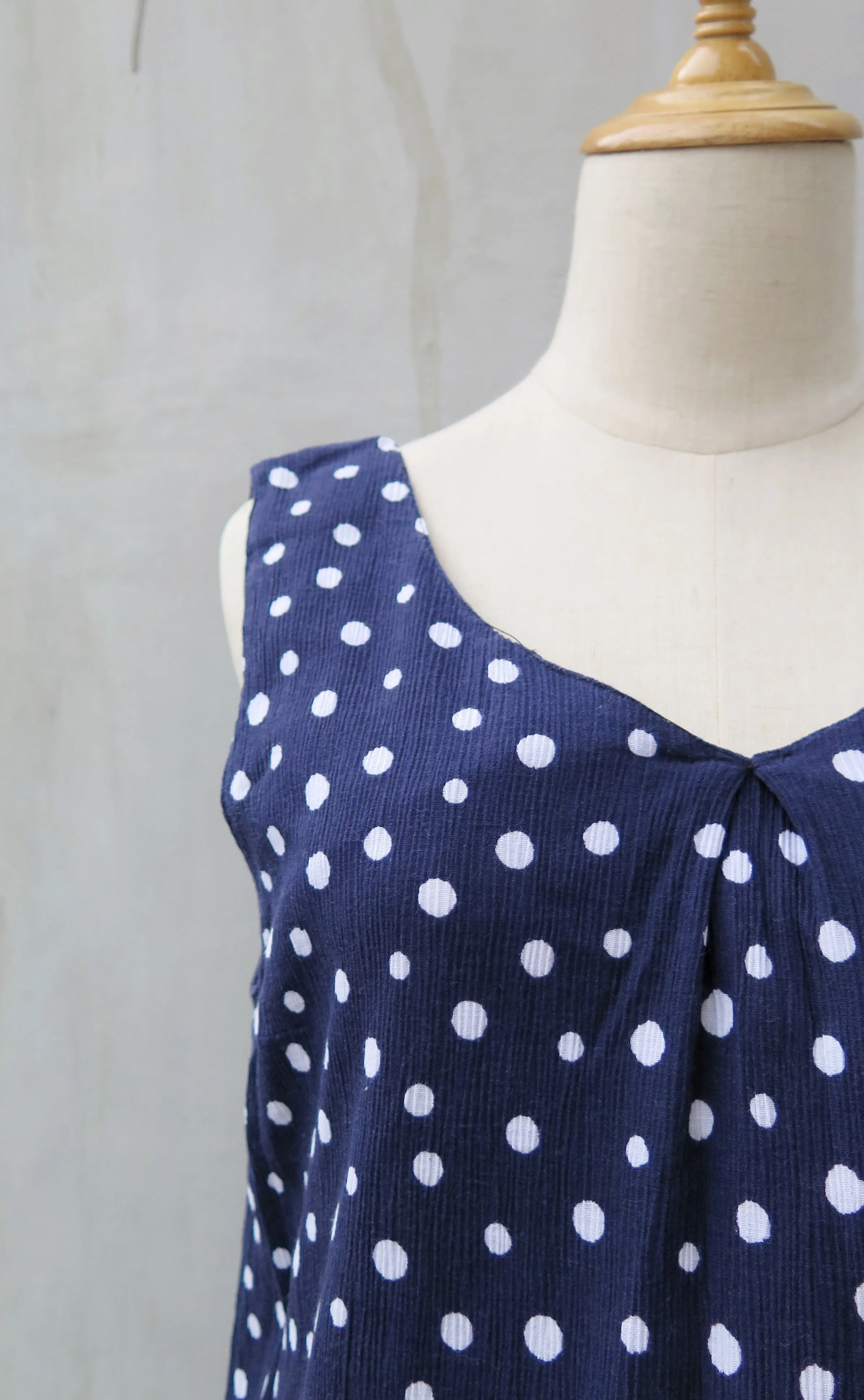 Peri | Vintage 1980s 1990s blue white polka dots crinkled cotton sleeveless dress 