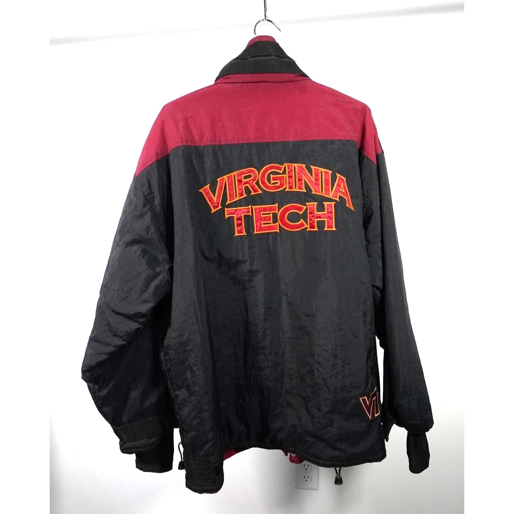 "Retail" Vintage Champion VT Virginia Tech Snap/Full Zip Puffer Jacket Black/Maroon XL