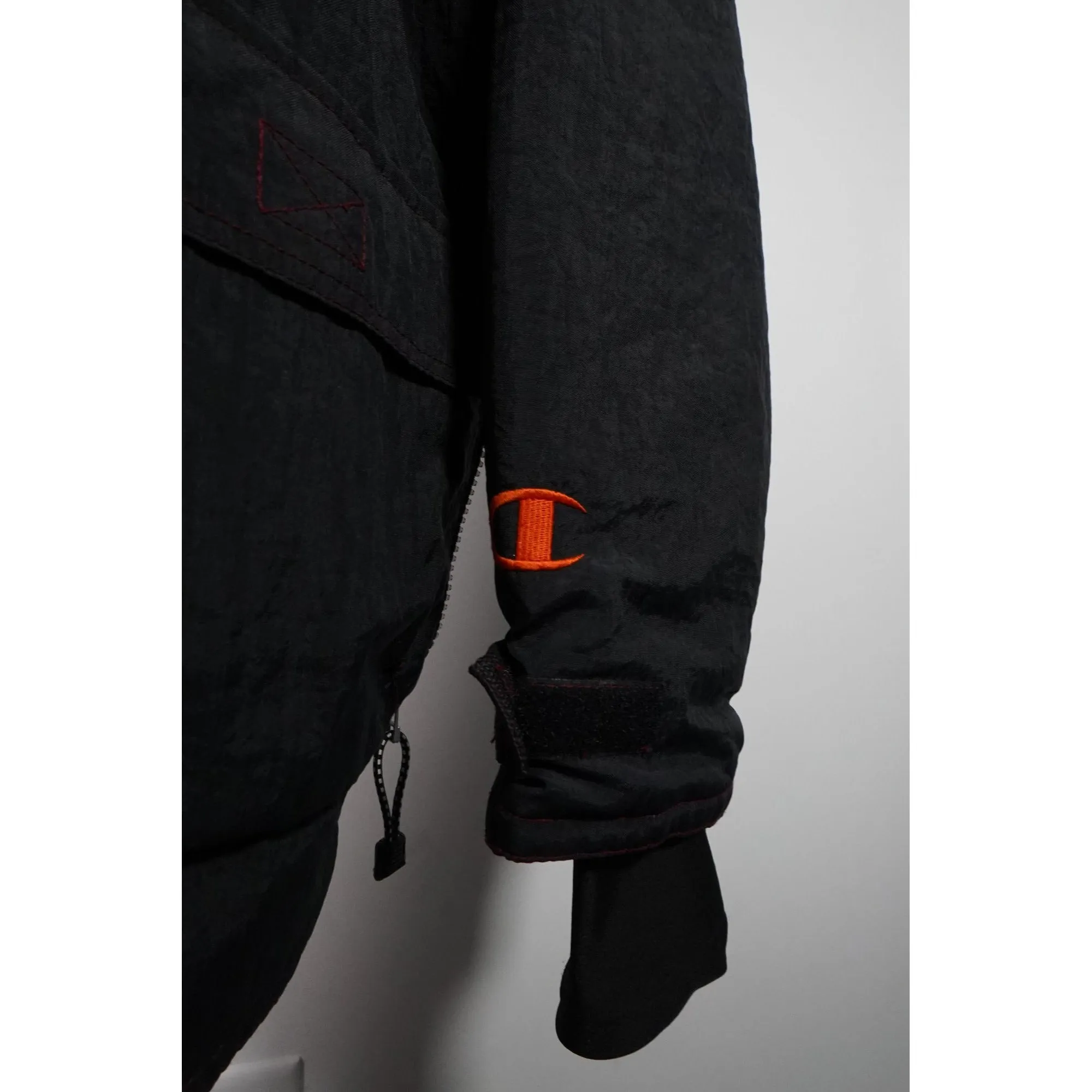 "Retail" Vintage Champion VT Virginia Tech Snap/Full Zip Puffer Jacket Black/Maroon XL