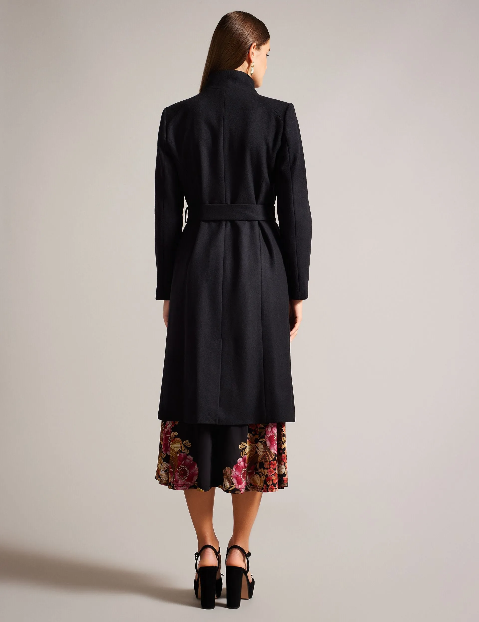 ROSE | BLACK