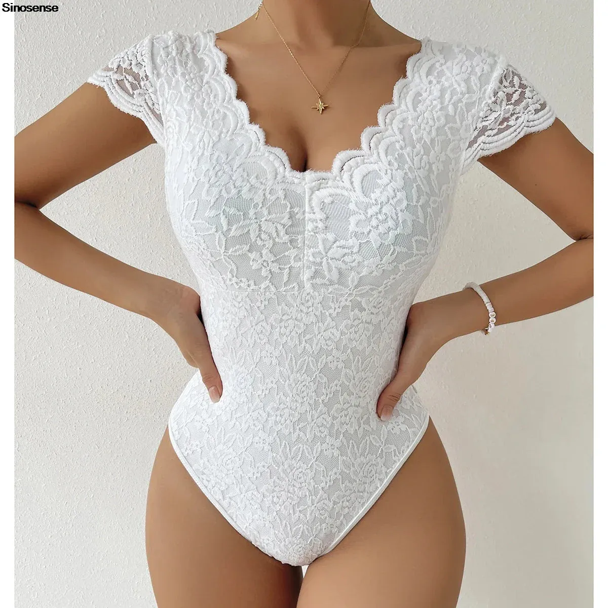 Scandalous Bloom – The Lace Teddy That Owns the Night
