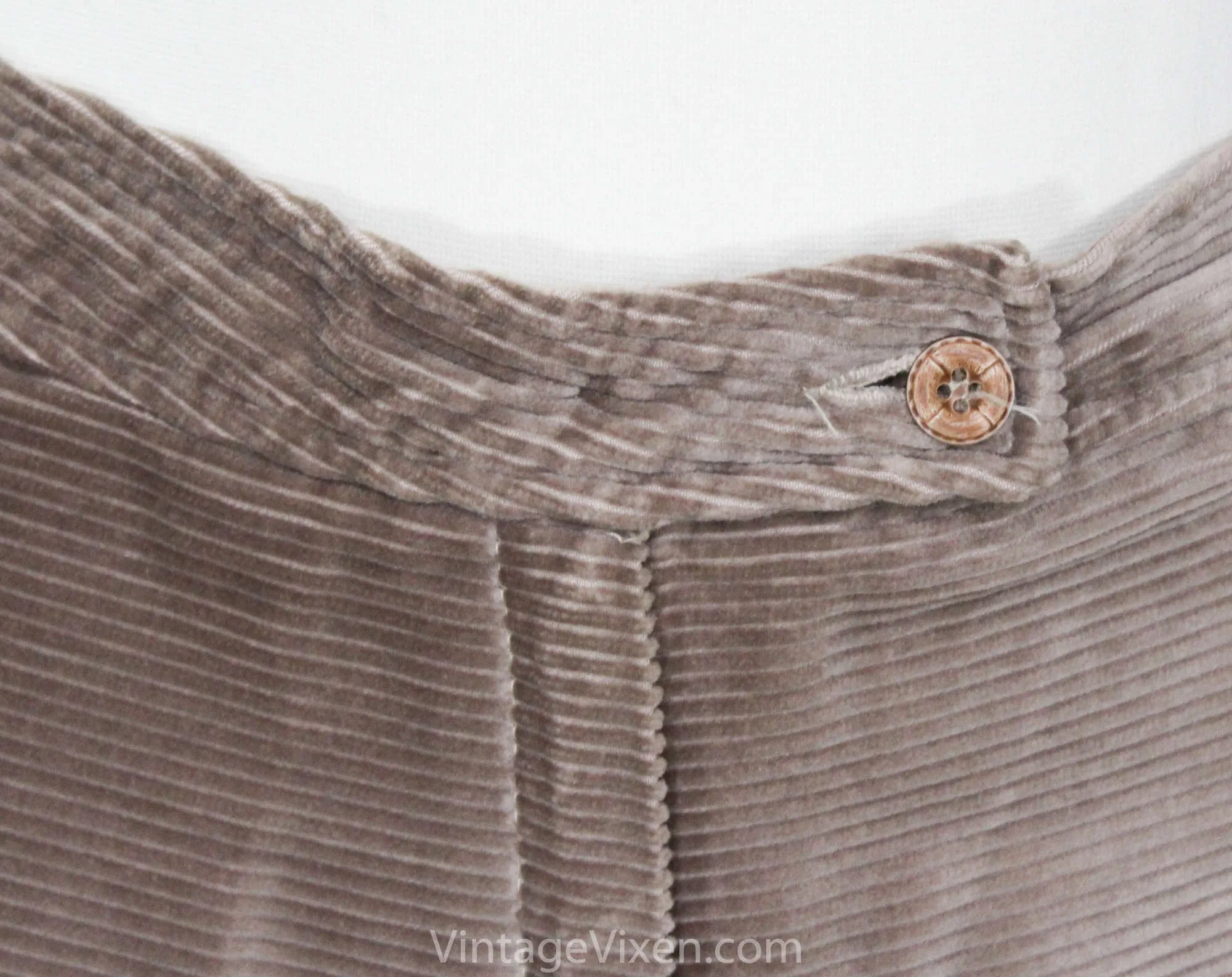 Size 6 Pant Suit - Designer Liz Claiborne Pantsuit - Plush Mushroom Beige Corduroy Jacket Blazer & Pant - 1970s 80s Trouser Set - Waist 27.5