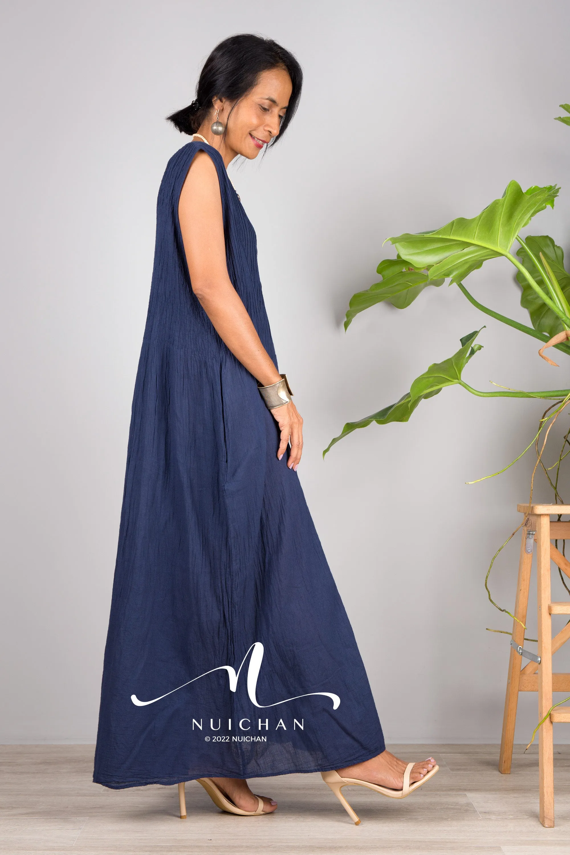 Sleeveless blue cotton dress