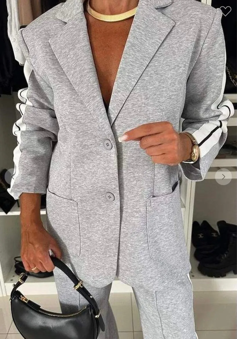 Sporty blazer set