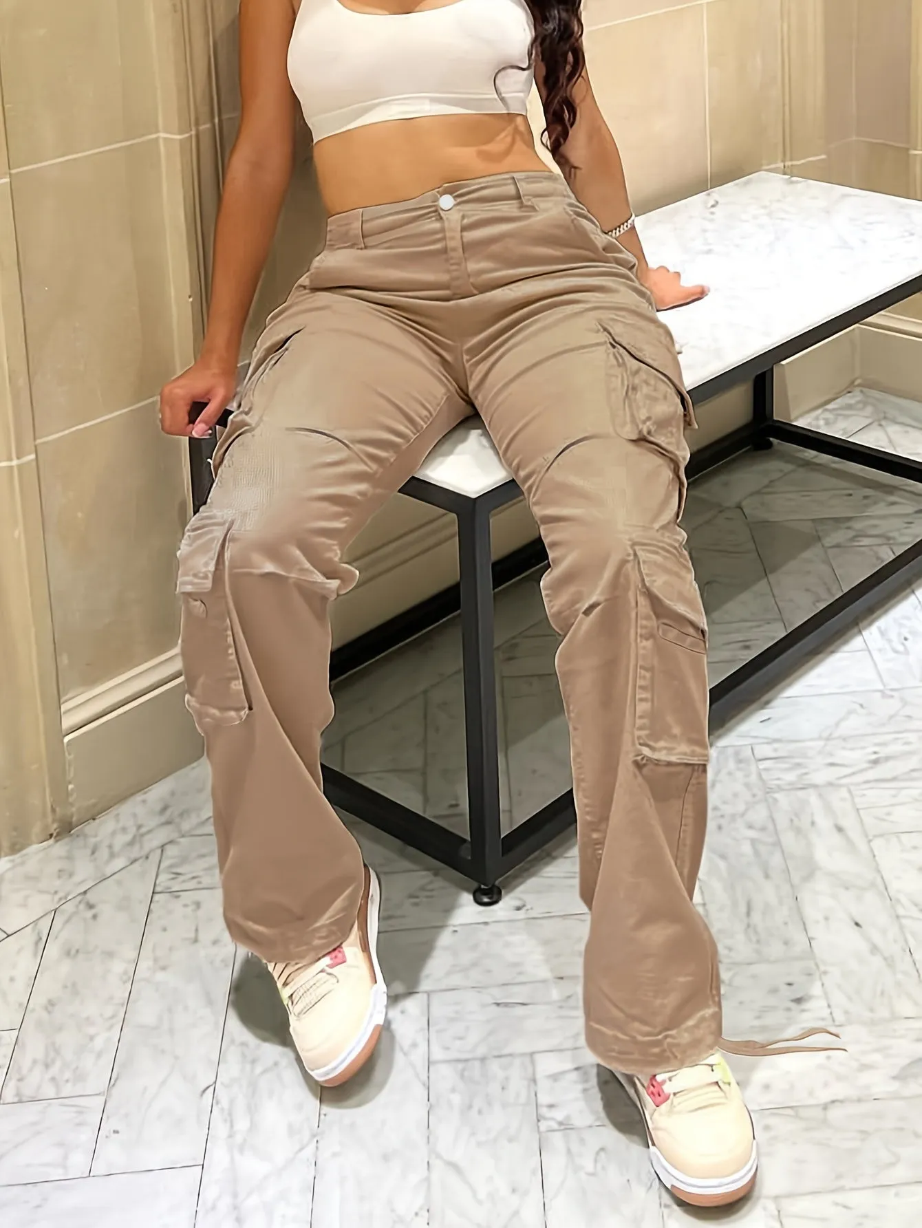Spring Loose Fit Jeans with Side Flap Pockets