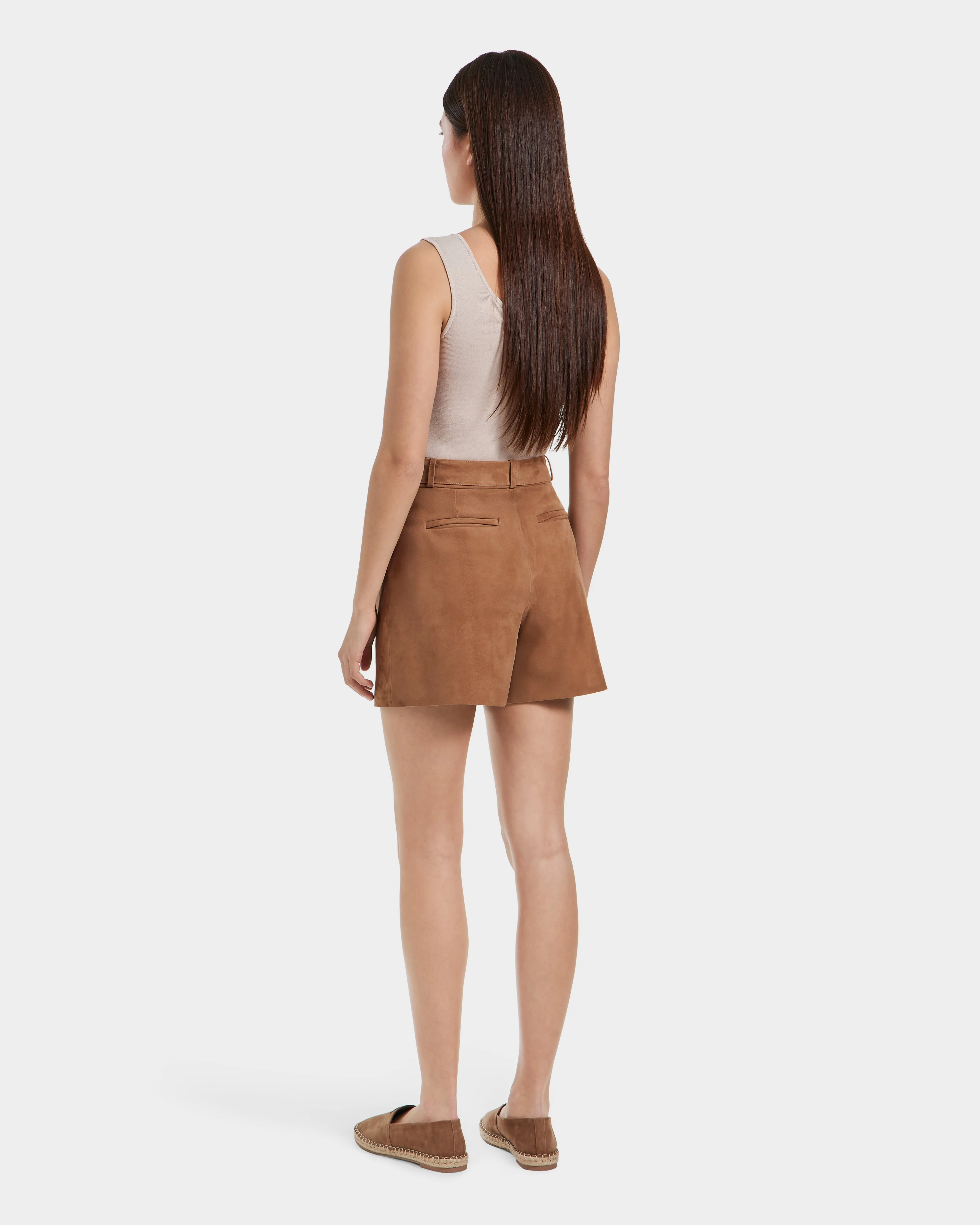 TERRIE SU - 8525053 Almond