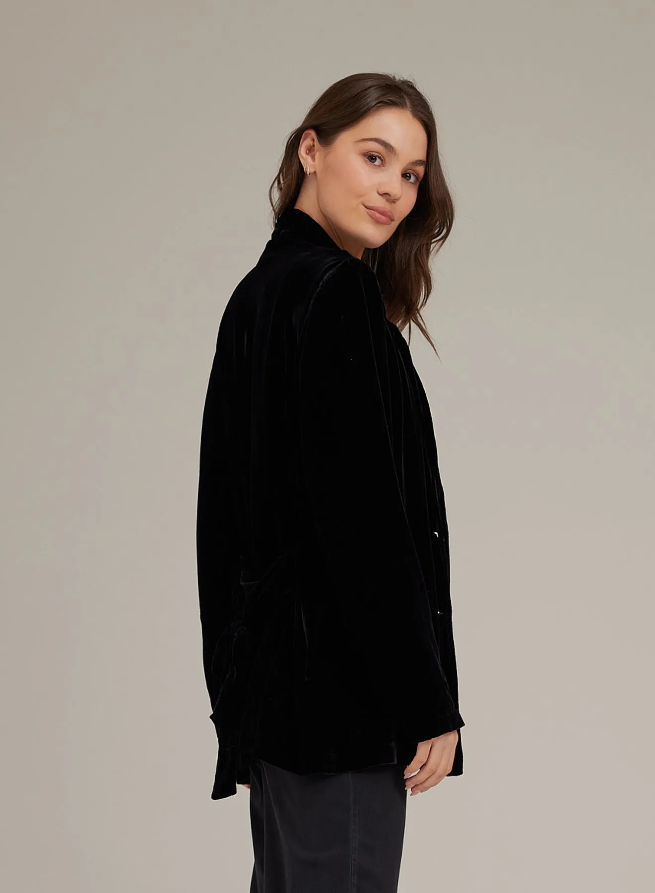 Velvet Notch Collar Belted Blazer - Black
