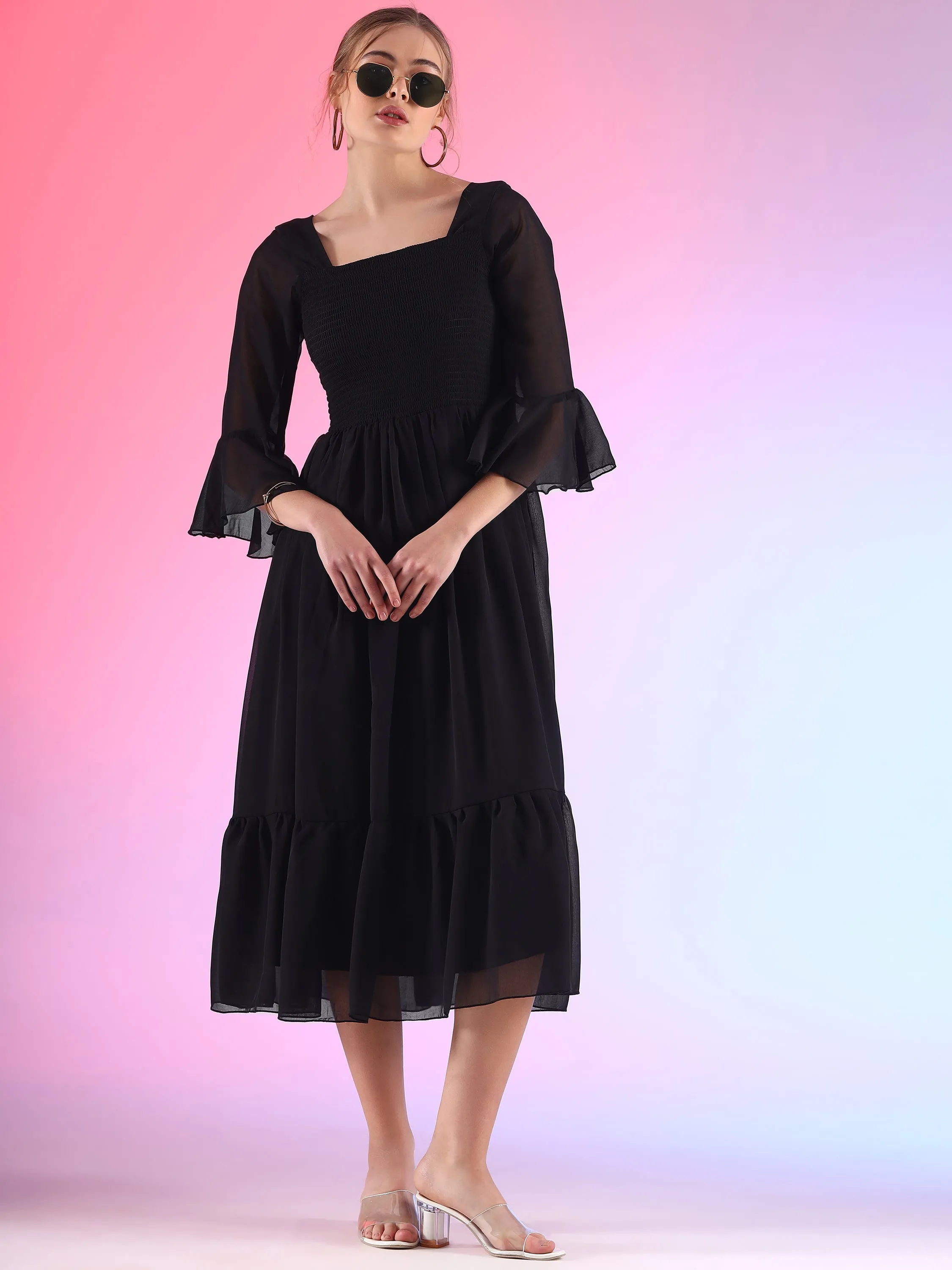 Women Solid Georgette Smoking A-line Midi Dress