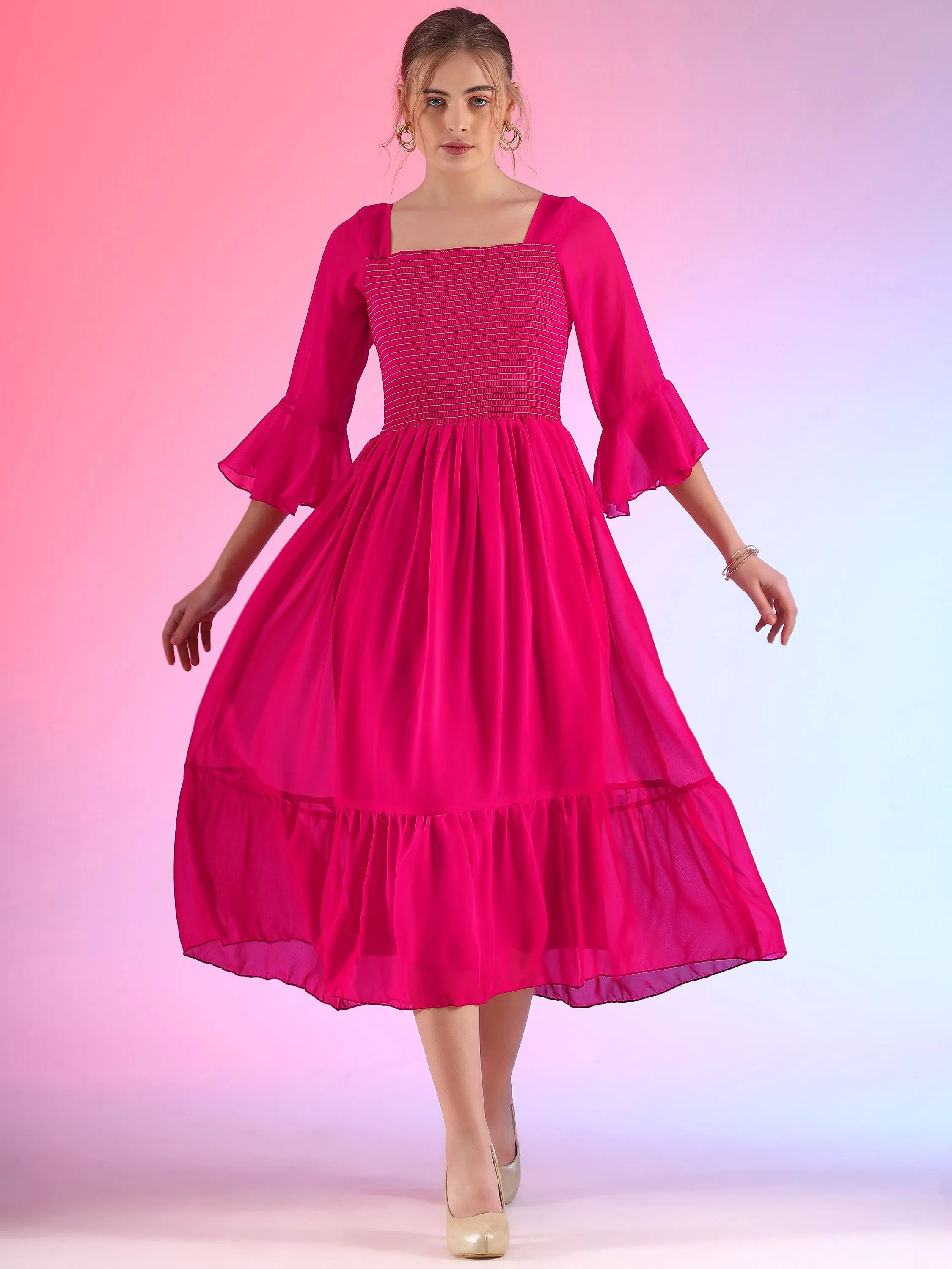 Women Solid Georgette Smoking A-line Midi Dress